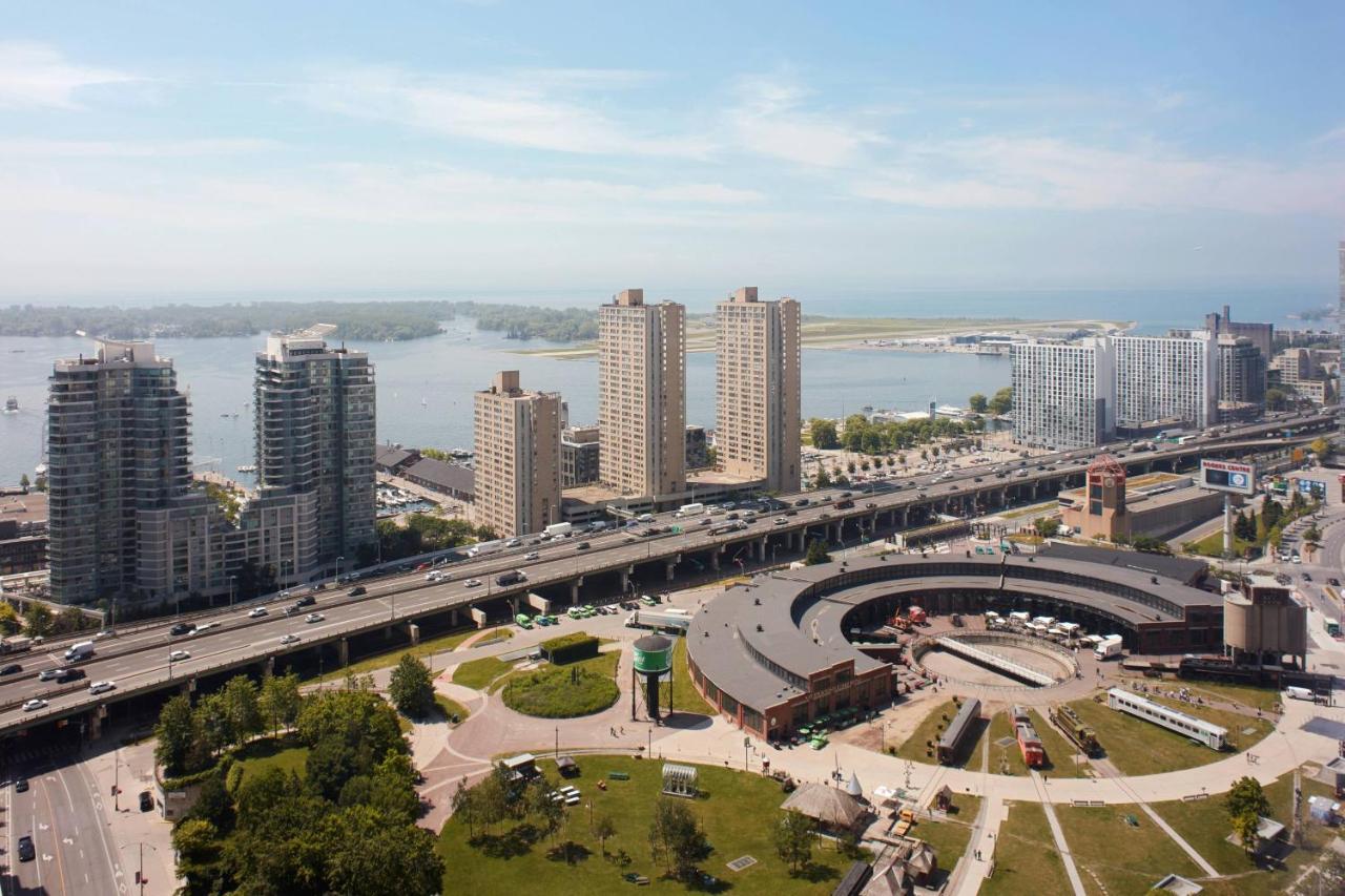 Delta Hotels By Marriott Toronto Extérieur photo